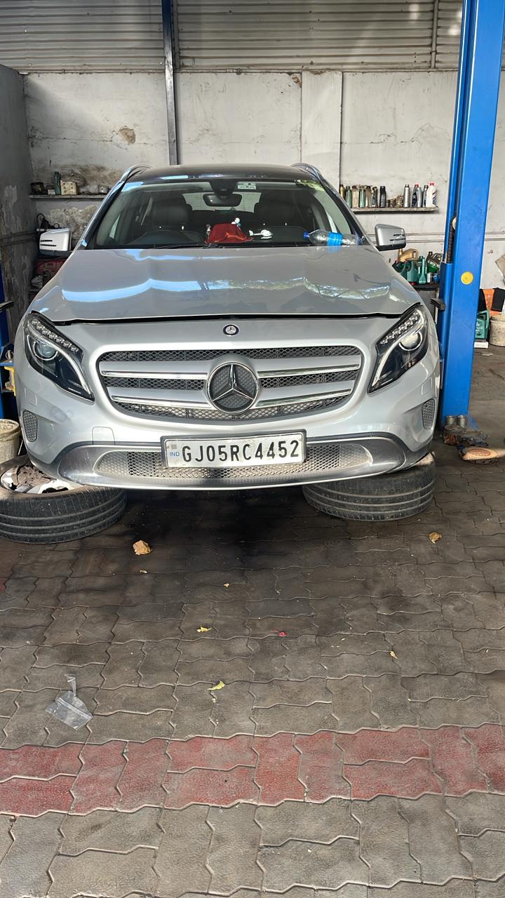 Ganesh Motor Gallery